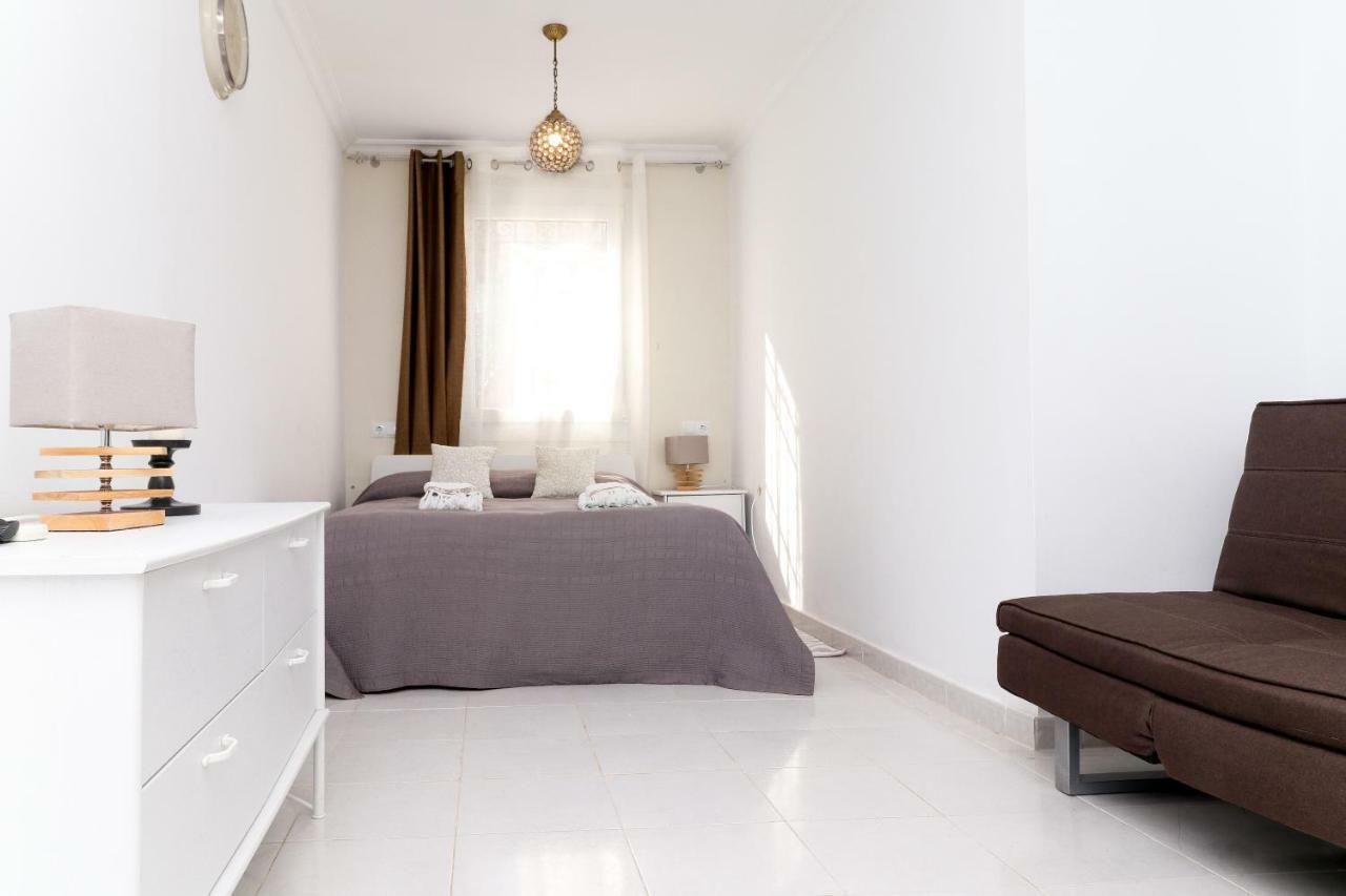 Villa Vita In Elviria マルベーリャ エクステリア 写真