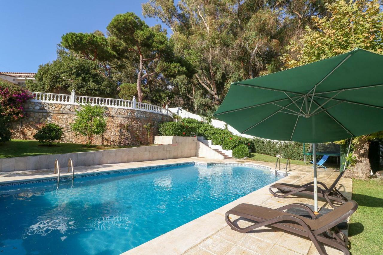 Villa Vita In Elviria マルベーリャ エクステリア 写真
